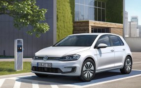 Car mats for Volkswagen e-Golf. 