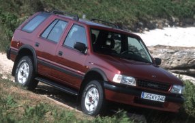 Opel Frontera Type 1